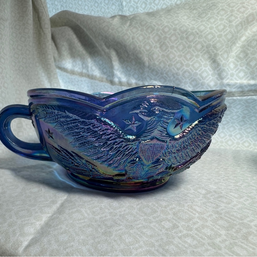 L.E. Smith Blue Carnival Glass Nappy Eagle Pattern Cup Bowl 5 Inches antique